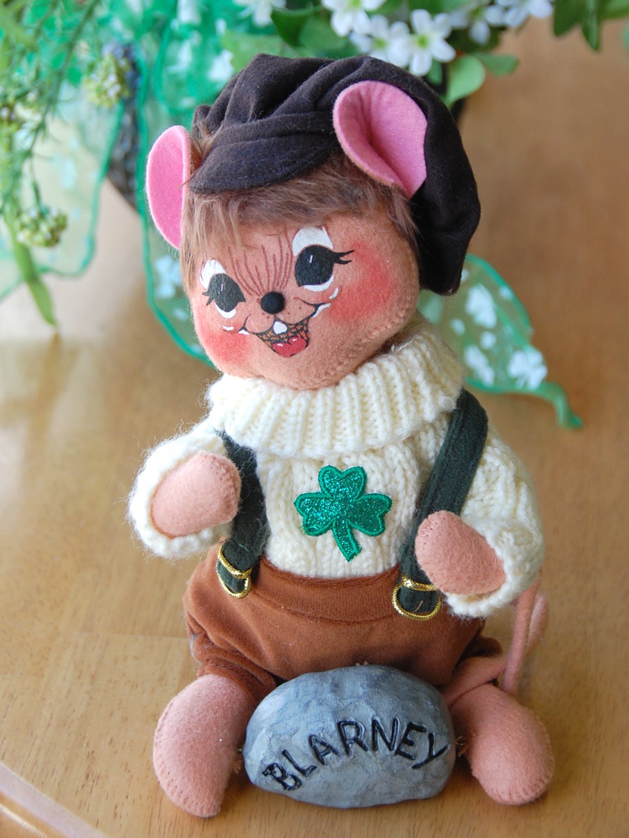 10" Blarney Boy Mouse 1 10" Blarney Boy Mouse