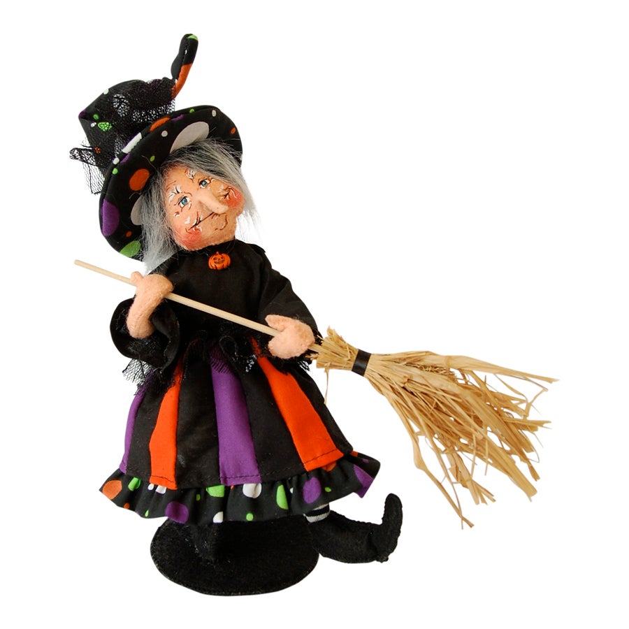 9in Halloween Hagatha