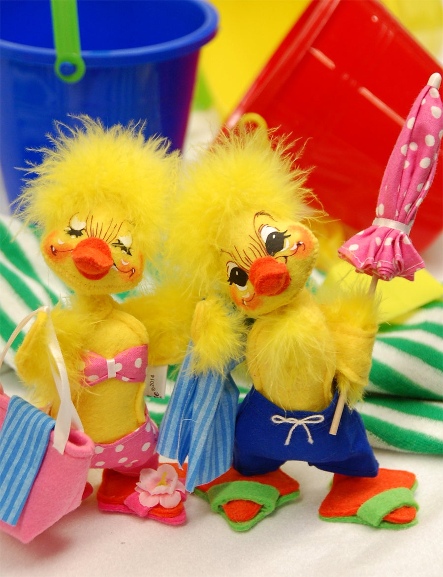 SummerLovinCouple72 Flip and Flop Duckies