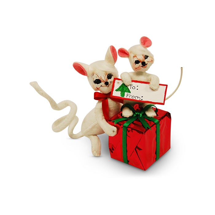 5 inch gift wrapping buddies