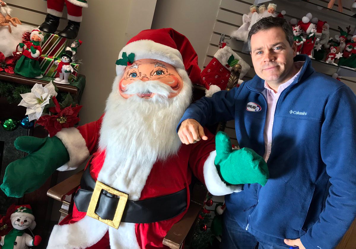 Chronicle Visits Annalee