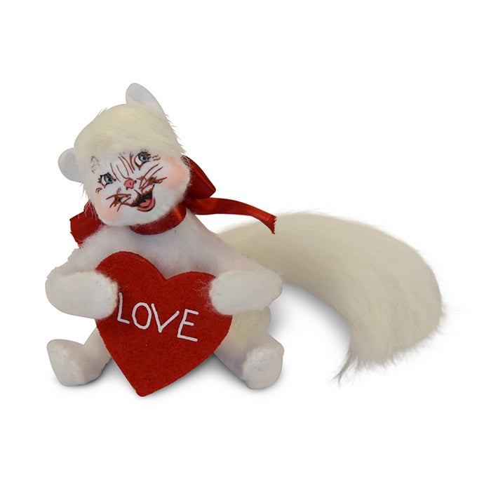 100218 4in Love Kitty