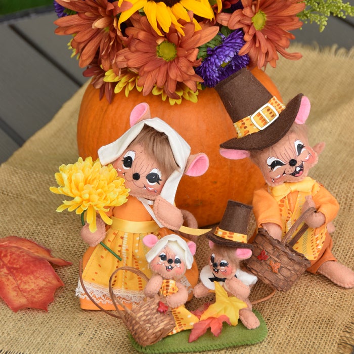 2019 Pilgrim Mouse Family-web 2019 Pilgrim Mouse Family