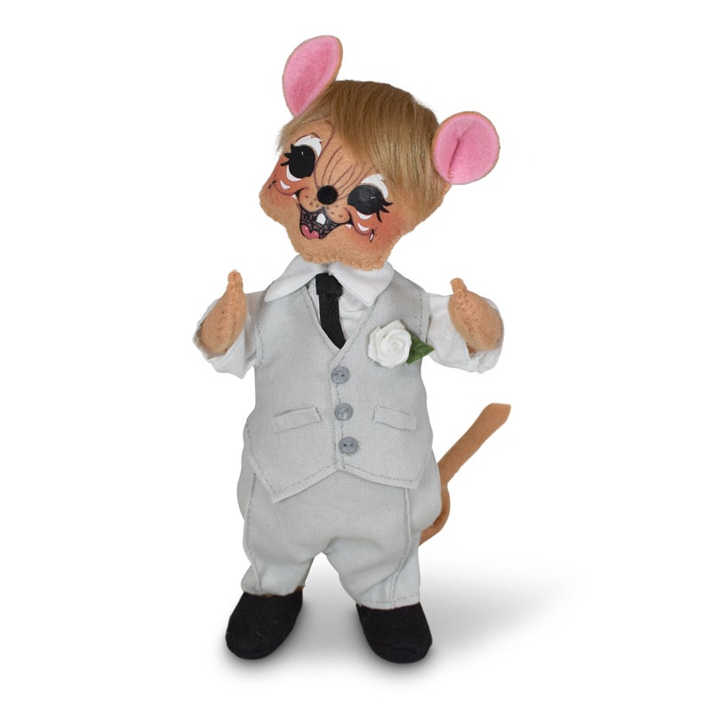 262022 6in Groom Mouse 262022 6in Groom Mouse