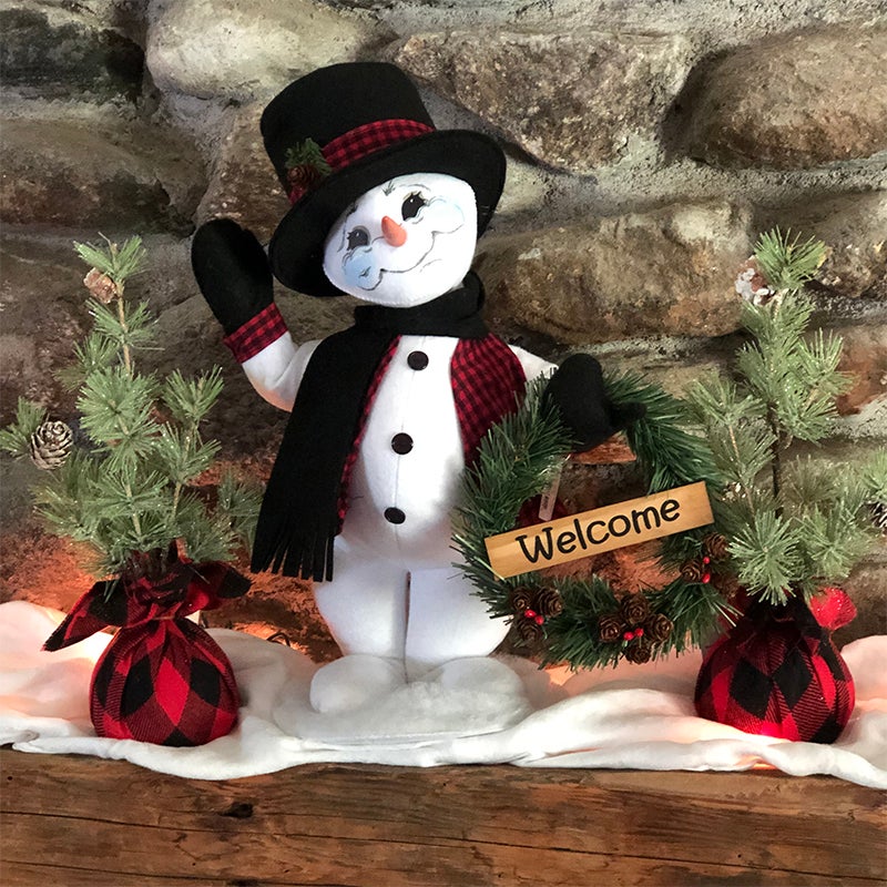 560221 15in Winter Woods Snowman-on mantel-WEB