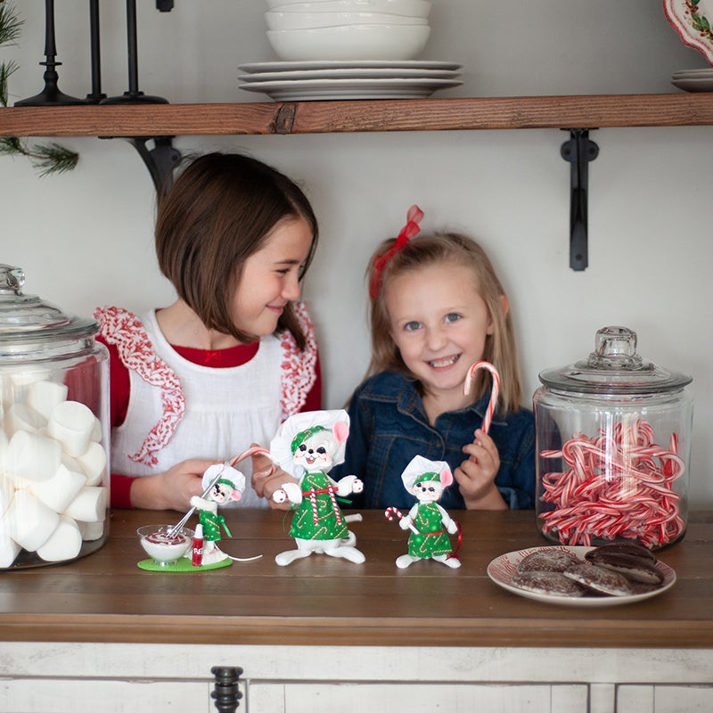 2022 Candy Cane Mice-L 2022 Candy Cane Mice-L