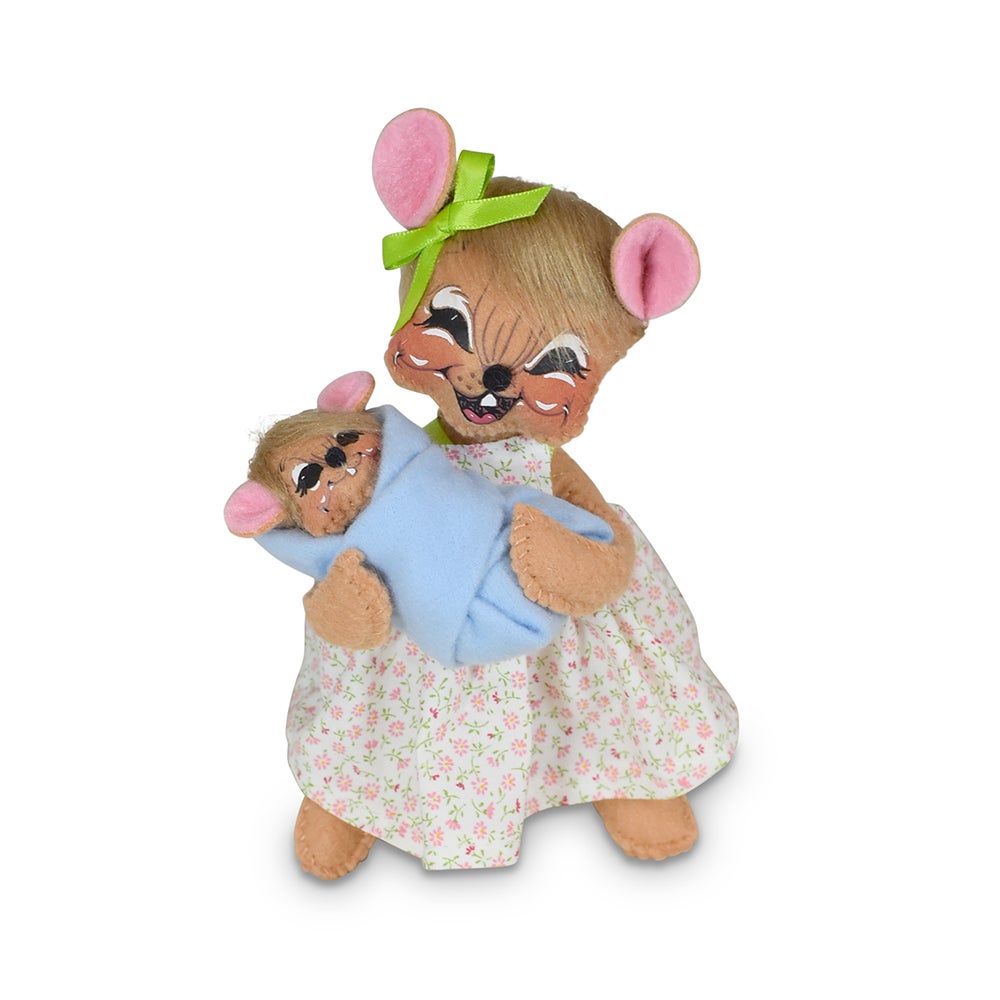 6in Mama Mouse-brown hair-blue blanket-WEB