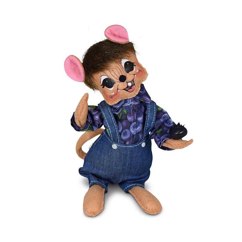 851522 6in Blueberry Pickin Mouse-WEB1