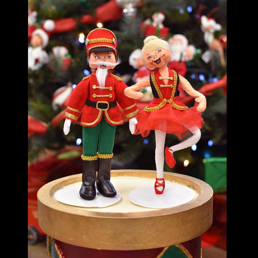 2022 Exclusive Nutcracker and Sugar Plum Fairy Set 2022 Exclusive Nutcracker and Sugar Plum Fairy Set