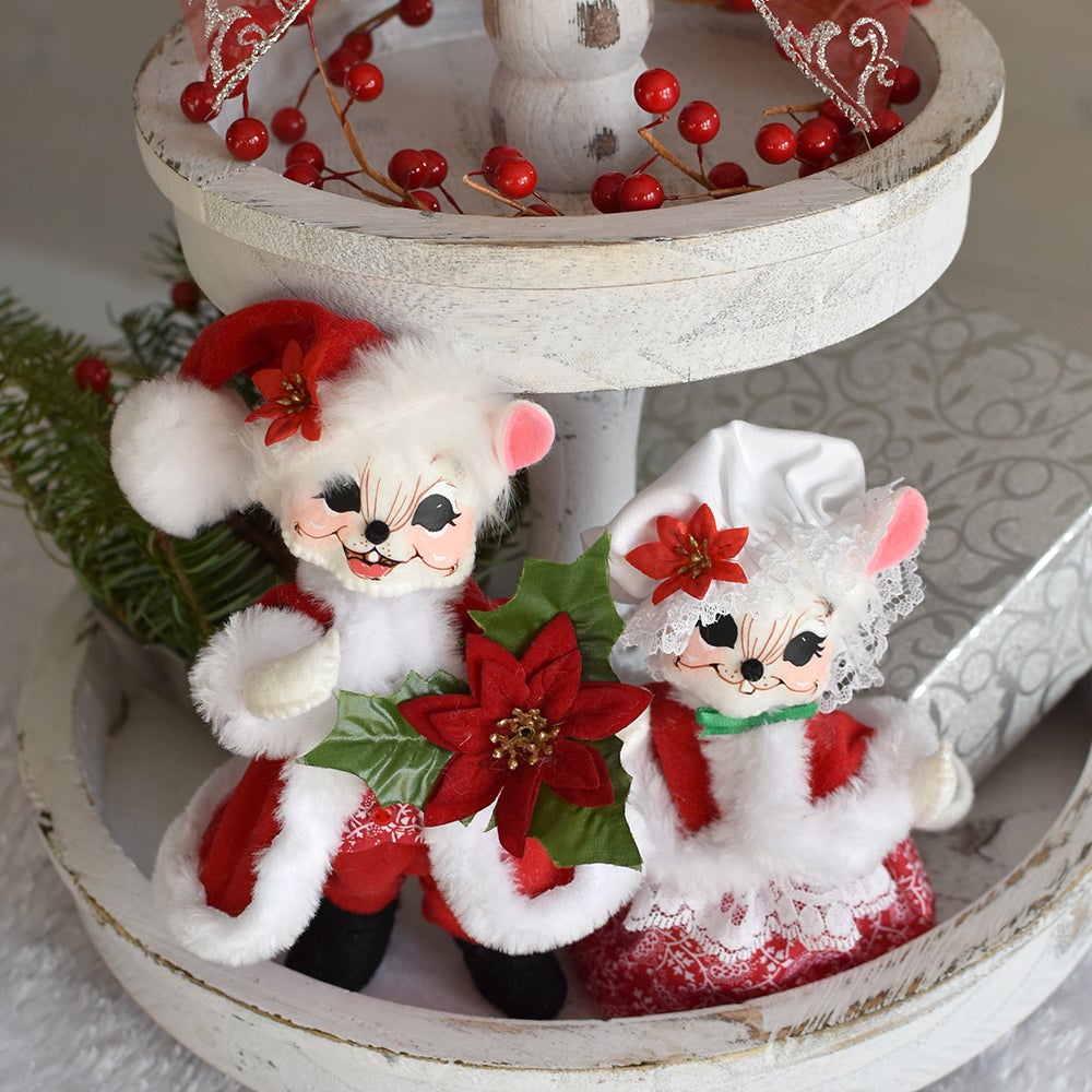 2023 6in Poinsettia Mouse Couple-WEB