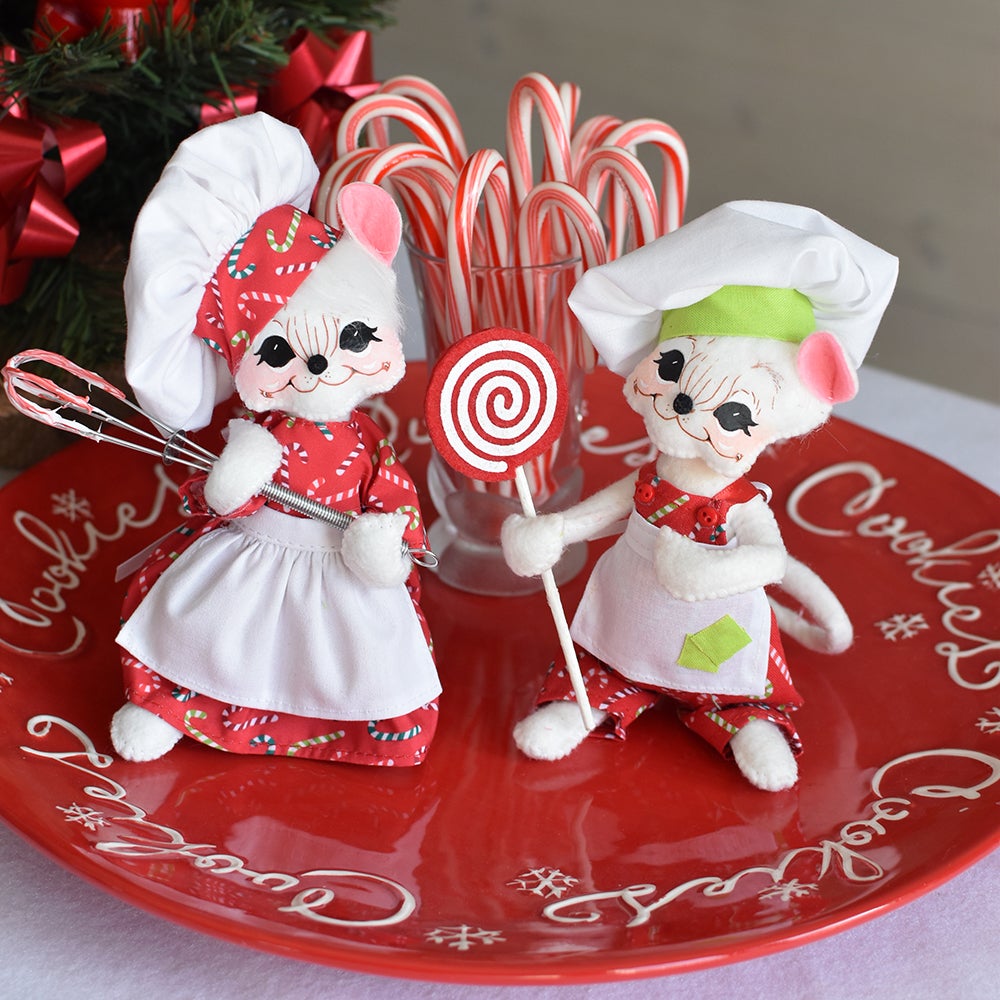 2023 Holiday Sweets Mouse Couple-WEB