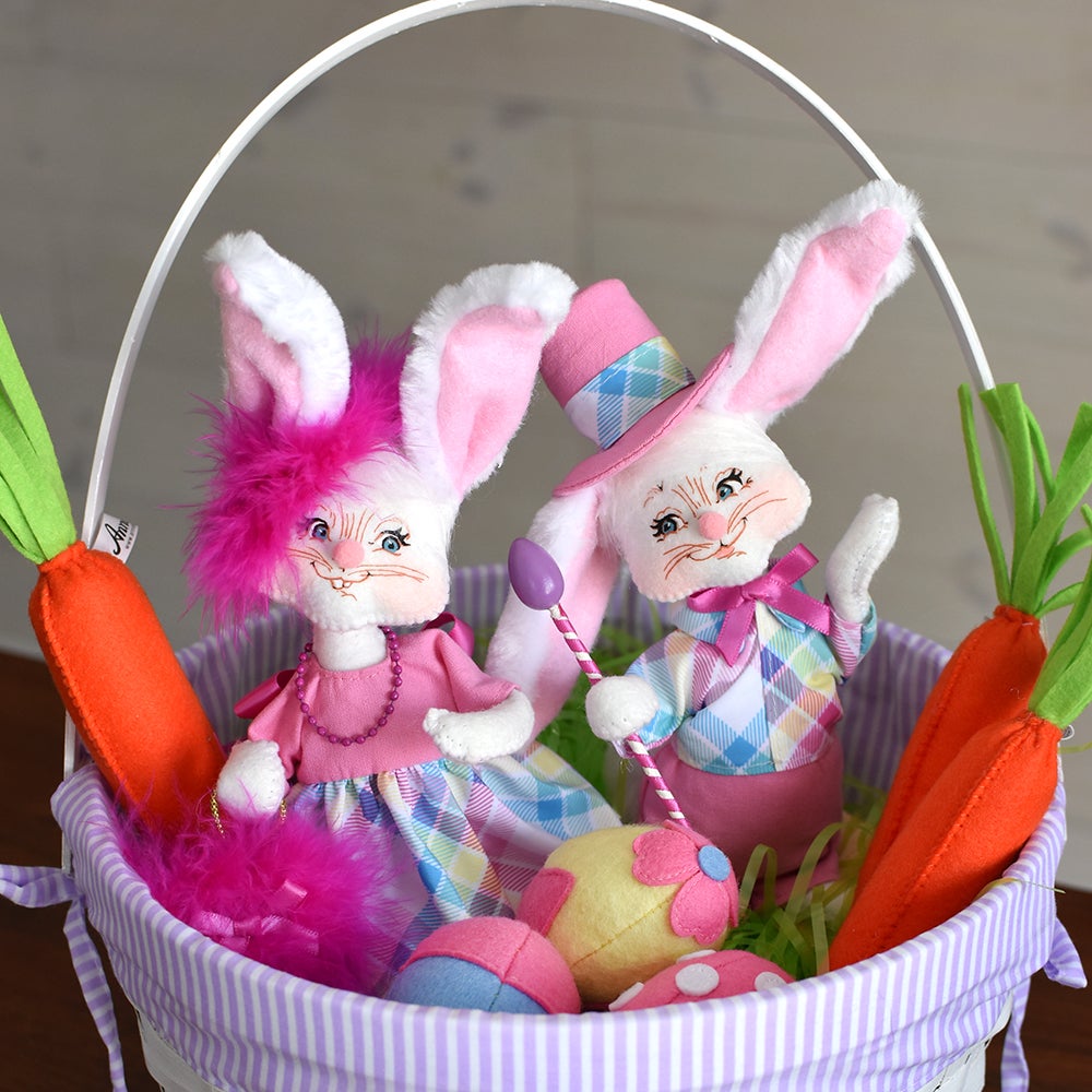 2023 6in EP Bunny Couple w-carrots&eggs-1-WEB