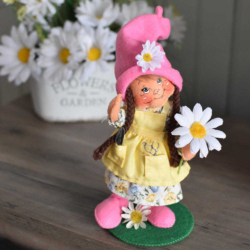 850423 7in Happy Daisy Girl Gnome-WEB