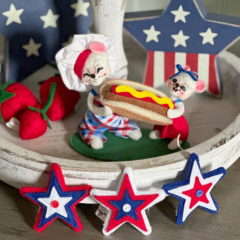 260123 5in Hot Dog Pals-L-WEB