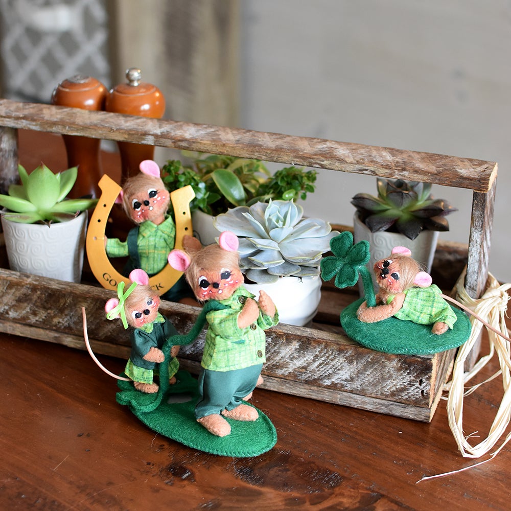 2024 Wee Lucky Mice Set-WEB