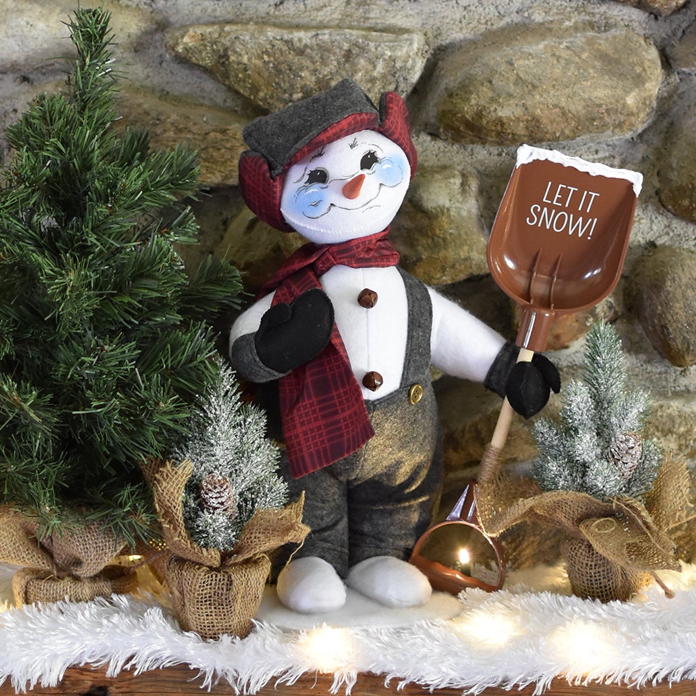 560323 15in Plaid and Pine Snowman-L-WEB