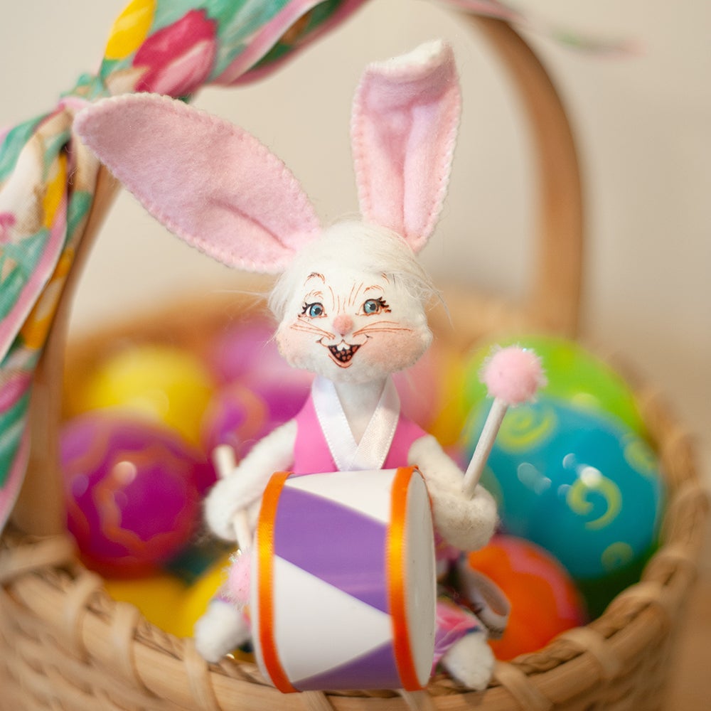 210524 5in Jellybean Drummer Bunny-WEB