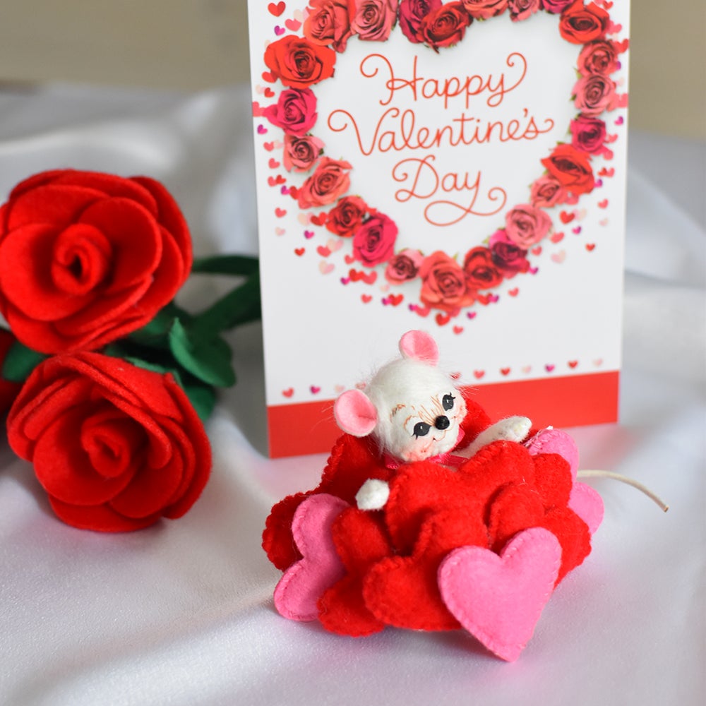 110024 3in Loads of Love Mouse-2-WEB