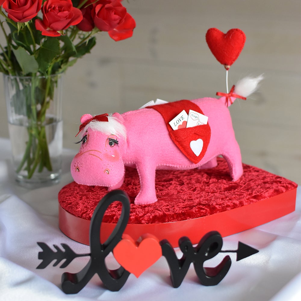 110624 6in Heartfelt Hippo-3-WEB