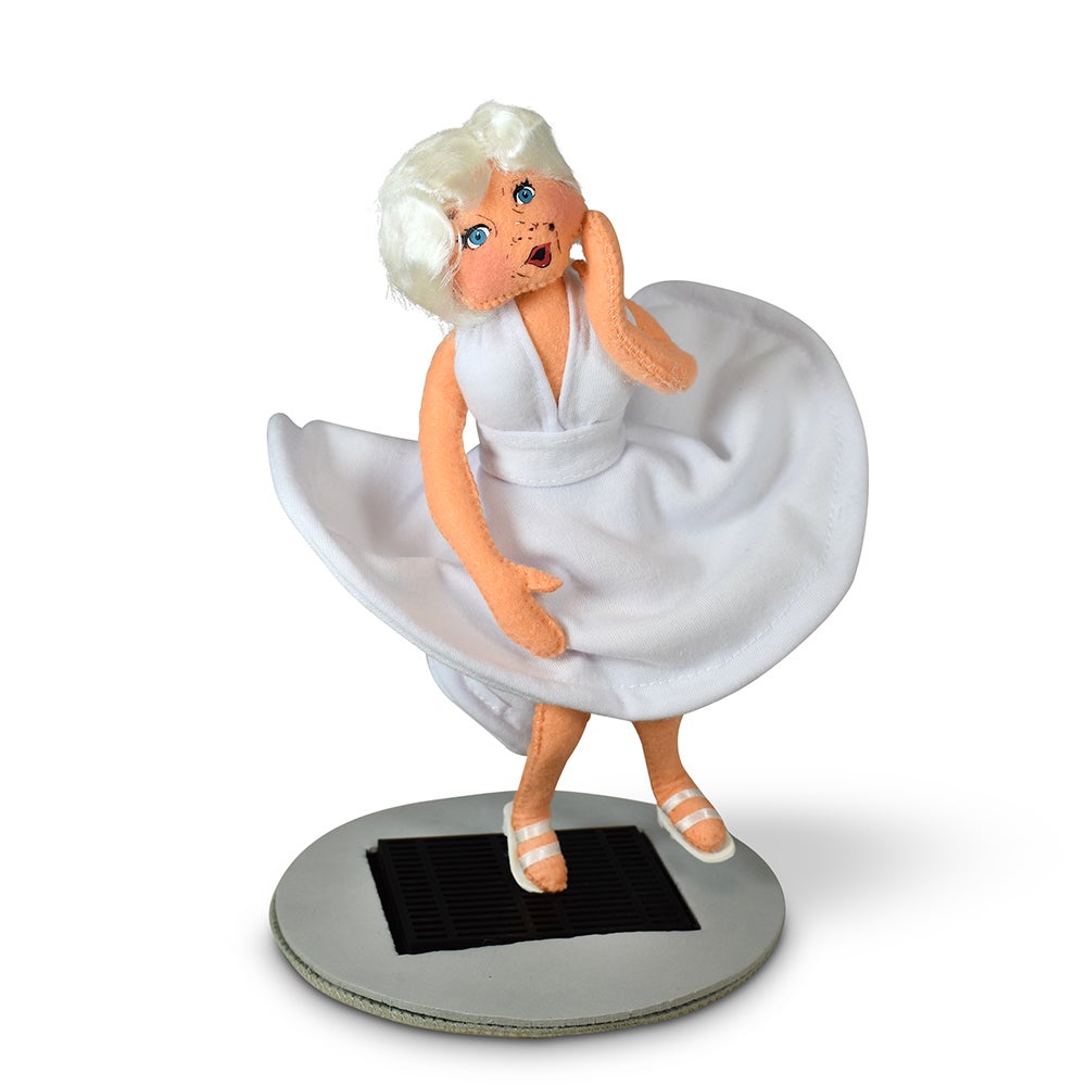 910124 9in The Bombshell-WEB