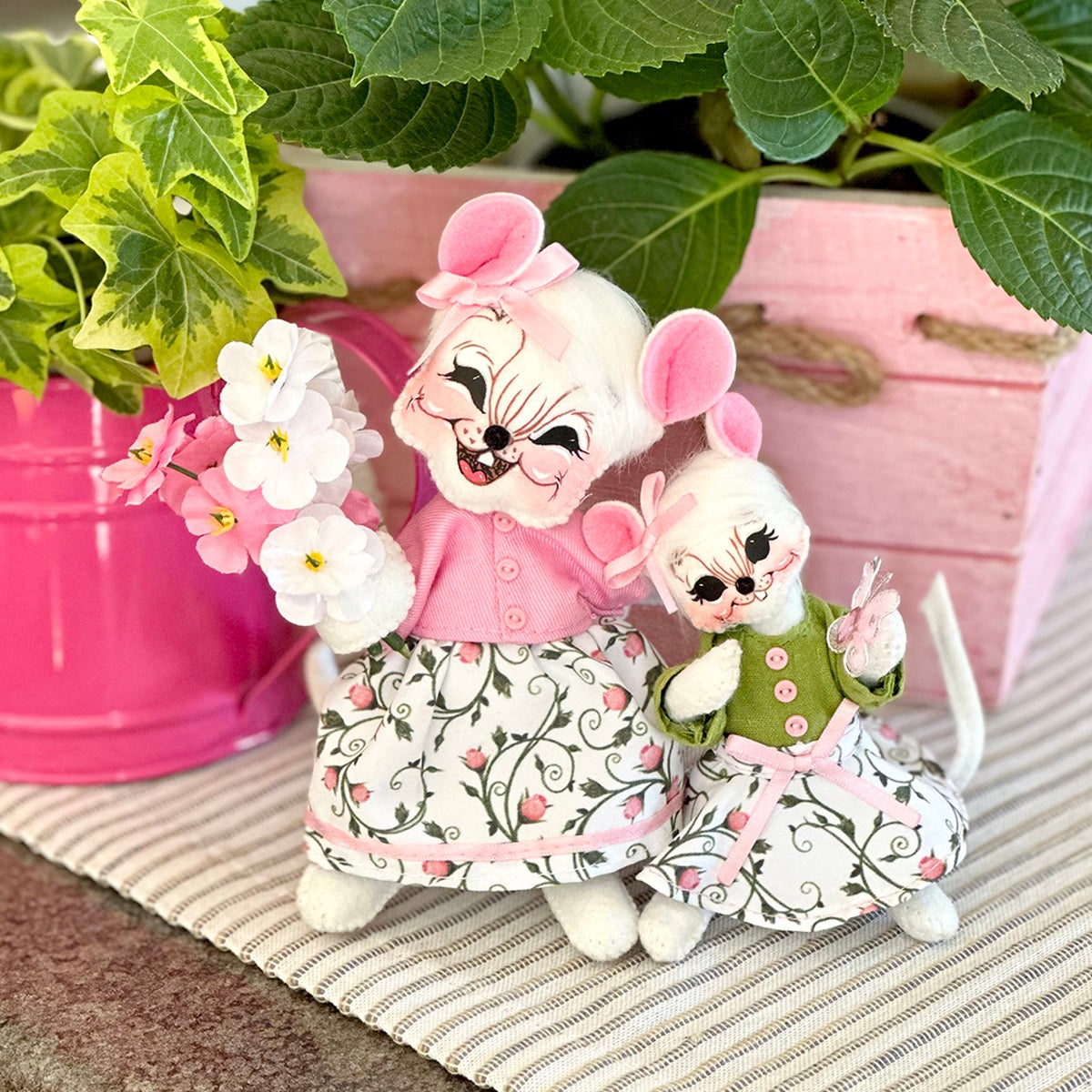 2024 Flowers for Mom Set-1-WEB